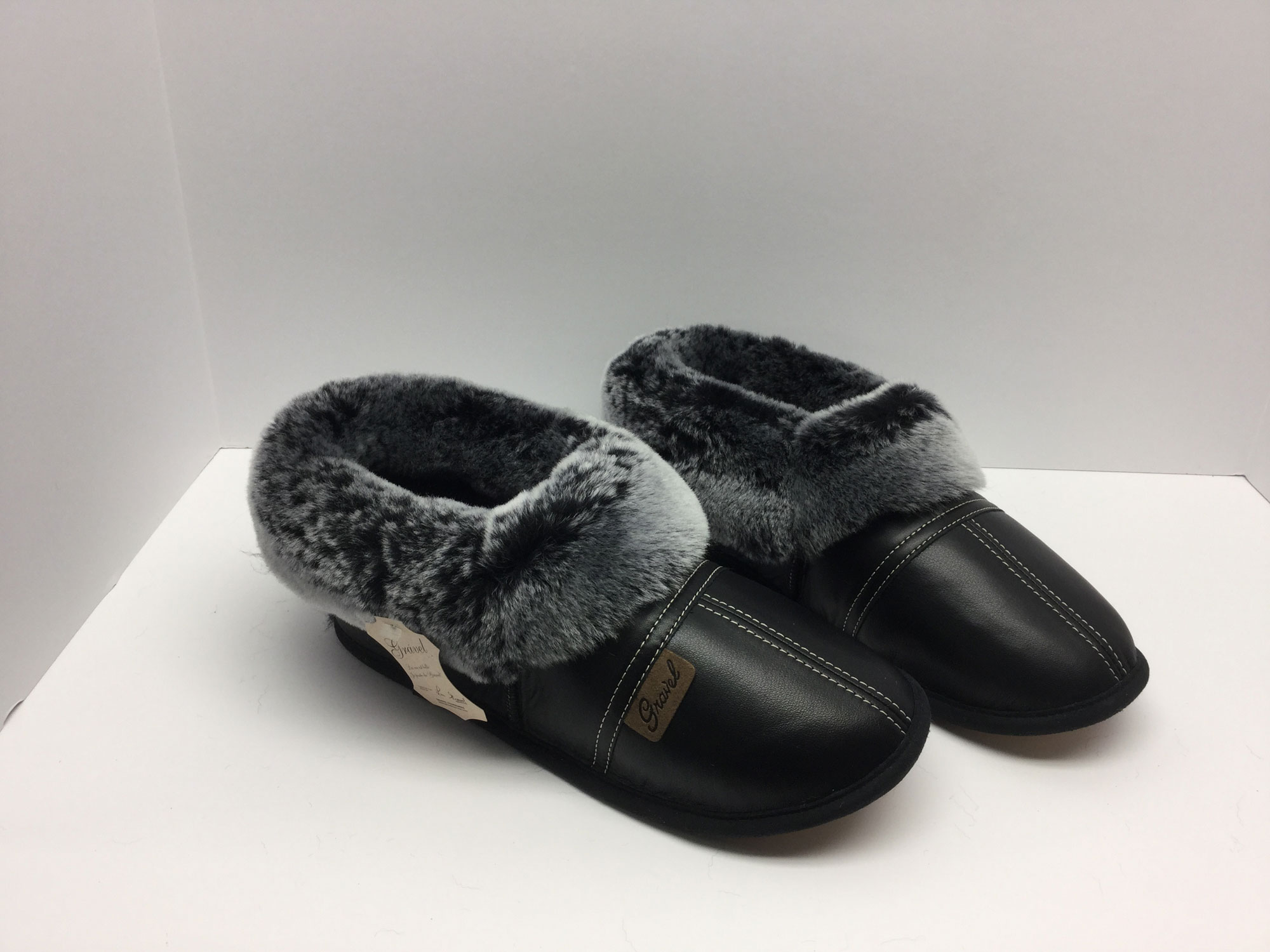 Slippers All-Leather Black